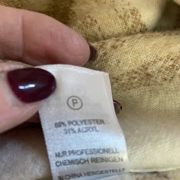 Plaid Hooded Women's Sweater - Picture 10 of 11